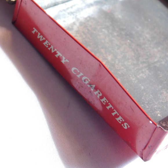 Vintage Benson and Hedges Super Virginia Cigarette Tin Old Bond St London W.I. - Picture 5 of 5